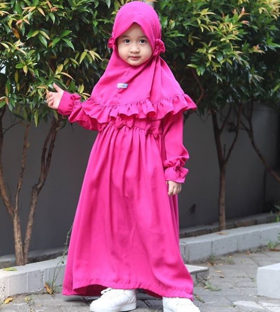 Baju Gamis Anak Bahan Katun Jepang Rok dan Jilbab Rempel Pink Tua