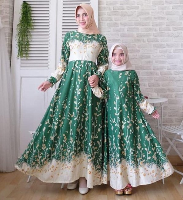 Baju Gamis Couple Modern Ibu dan Anak Kekinian Rok Payung Hijau Tua