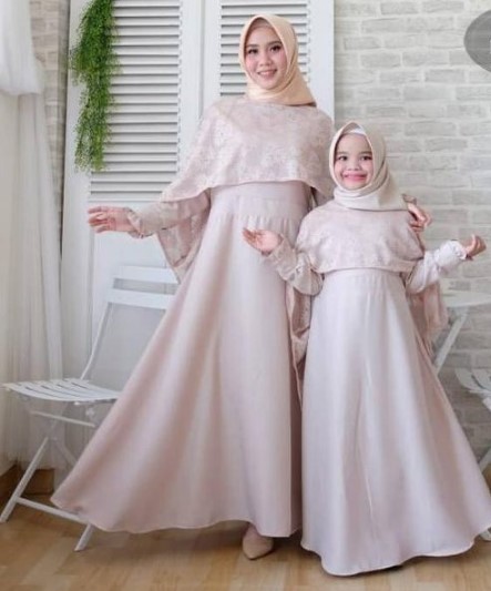 Baju Gamis Pesta Couple Ibu dan Anak Perempuan Brokat Cape Cream