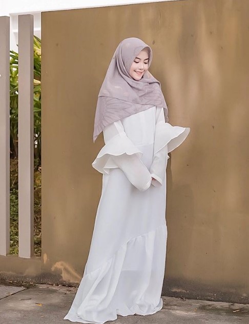 Baju Gamis Tanah Abang Online Model Syar’i Lengan Lonceng Putih
