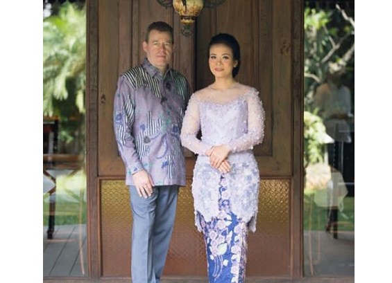 Baju Kebaya Couple Panjang Leher V Aqua Blue
