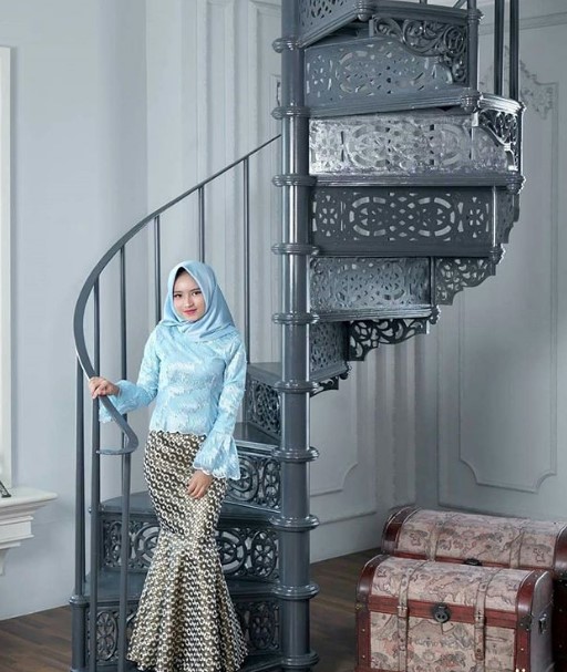 Gamis Batik Kombinasi Brokat Untuk Pesta Rok Duyung Lengan Lonceng Soft Blue