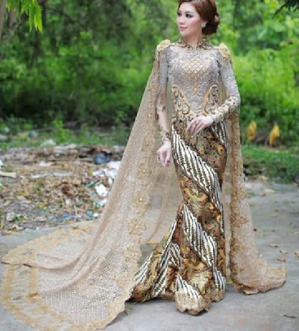 Gamis Batik Kombinasi Brokat untuk Pesta Pernikahan coklat