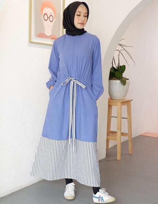 Gamis Muslimah Terbaru Untuk Remaja Simple Tali Pinggang Blue Grey Stripes