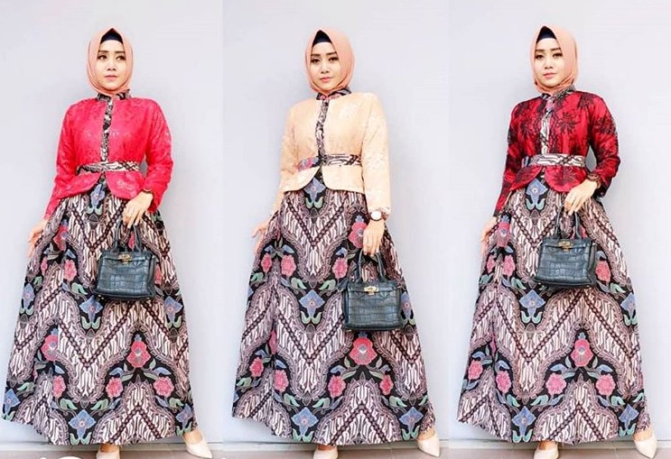 Model Baju Batik Wanita Kombinasi Gamis Terbaru Mereah Cream