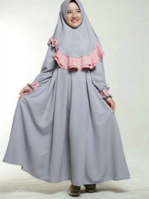 Model Baju Gamis Anak Perempuan Terbaru Simpel Jilbab Rempel Abu Muda