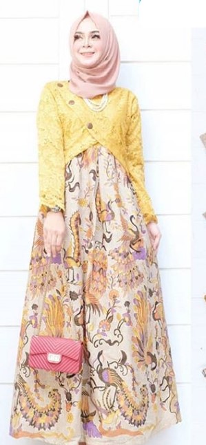 Model Baju Gamis Batik Kombinasi Brokat Aksen Kancing Warna Kuning