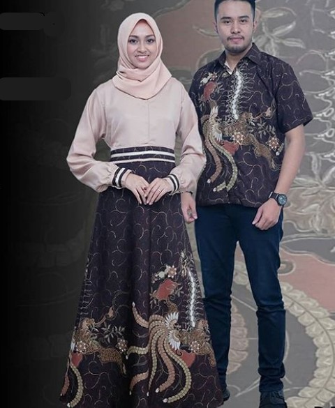 Model Baju Gamis Batik Kombinasi Kain Polos Modern Cream Hitam