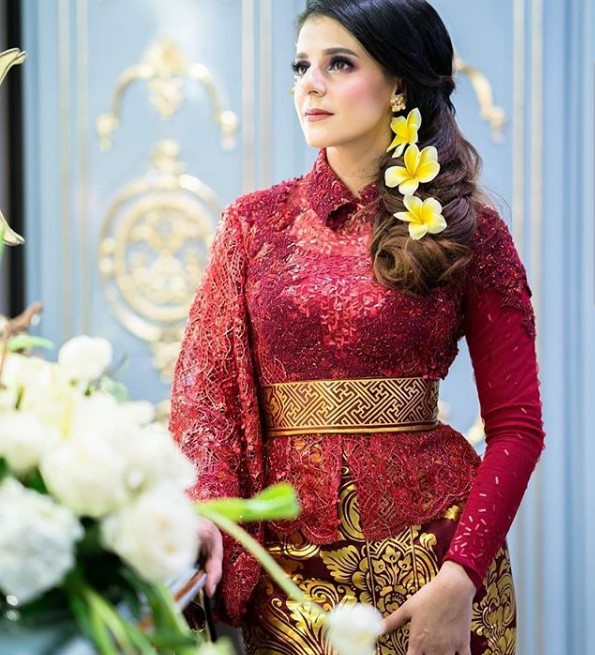 Model Baju Gamis Batik Kombinasi Kain Polos Modern Merah Maroon