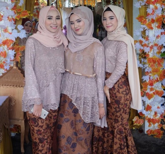 Model Baju Gamis Batik Kombinasi Sifon Mewah Modern Soft Dusty