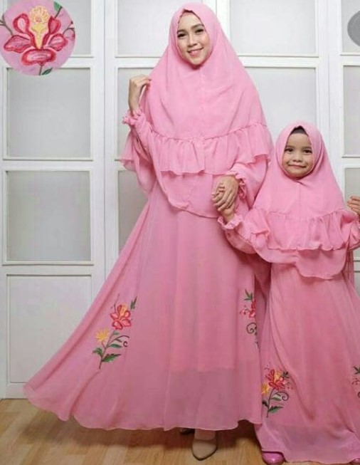 Model Baju Gamis Couple Ibu Anak Modern Sifon Bordir Pink