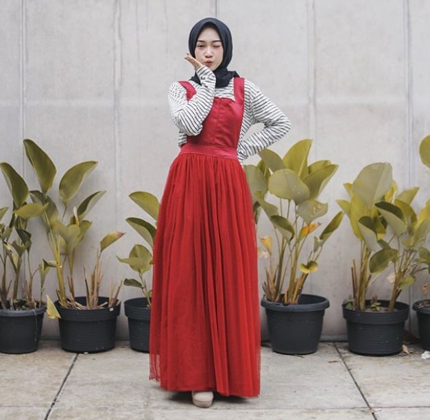 Model Baju Gamis Modern Remaja Kekinian Overall Tutu Merah
