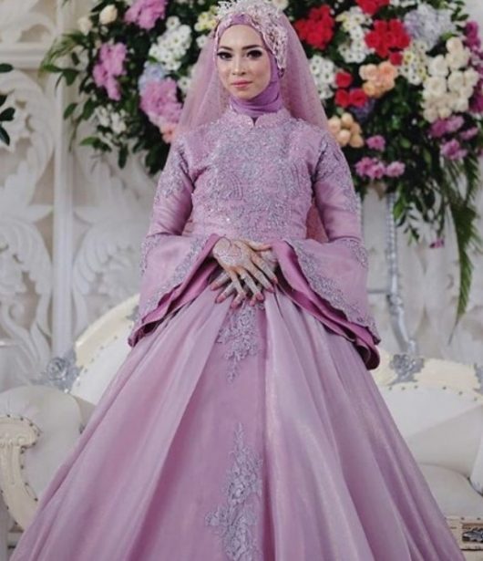 Model Baju Gamis Pesta Pernikahan Lengan Lonceng Lavender