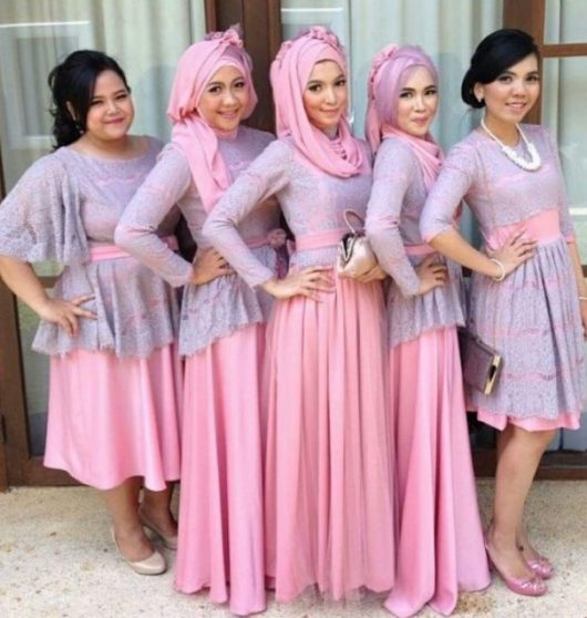 Model Baju Gamis Pesta untuk Orang Gemuk Sartin Brokat Abu Pink