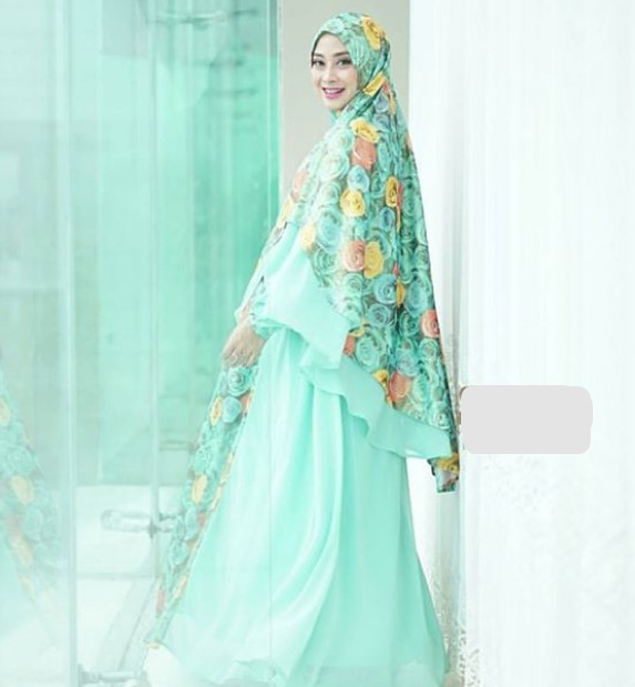 Model Baju Gamis Syar’i Lyra Virna Panjang Jilbab Motif Soft Tosca