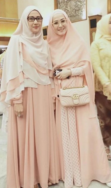Model Baju Gamis Syar’i Lyra Virna Terbaru Bahan Tile Soft Pink