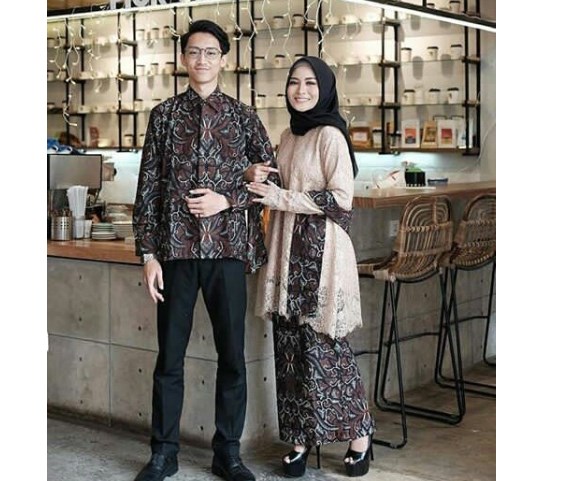 Model Baju Kebaya Couple Selendang Batik Coksu