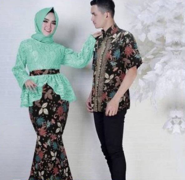 Model Gamis Brokat Kombinasi Batik Couple Tosca