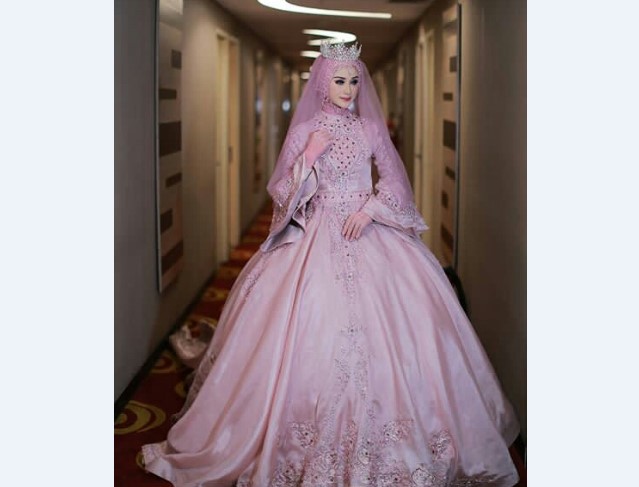 Model Kebaya Pengantin Princess Baby Pink Lengan Terompet