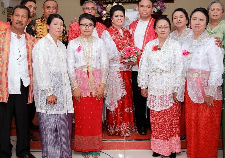 Pakaian Adat Maluku Tradisional untuk Pesta Pernikahan