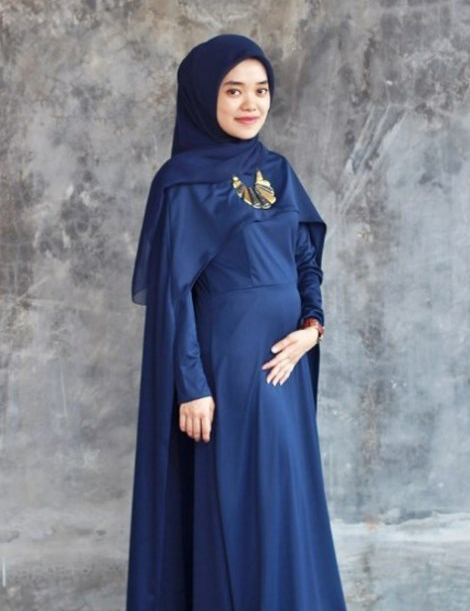 Baju Muslim Untuk Ibu Hamil